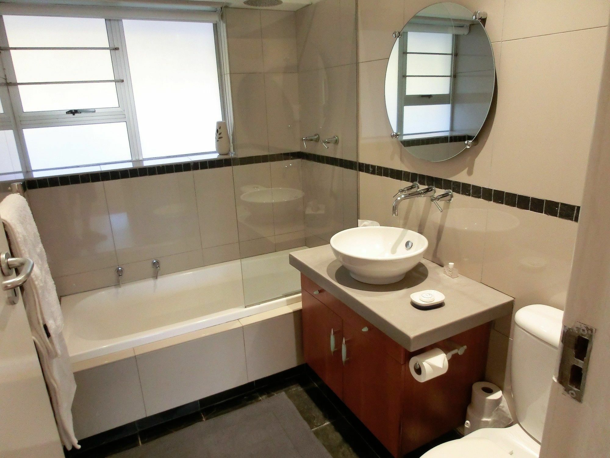 Camps Bay 12 Monte Carlo Apartments Экстерьер фото